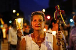 En Venezuela, la “Marcha de las luces por los caídos”…